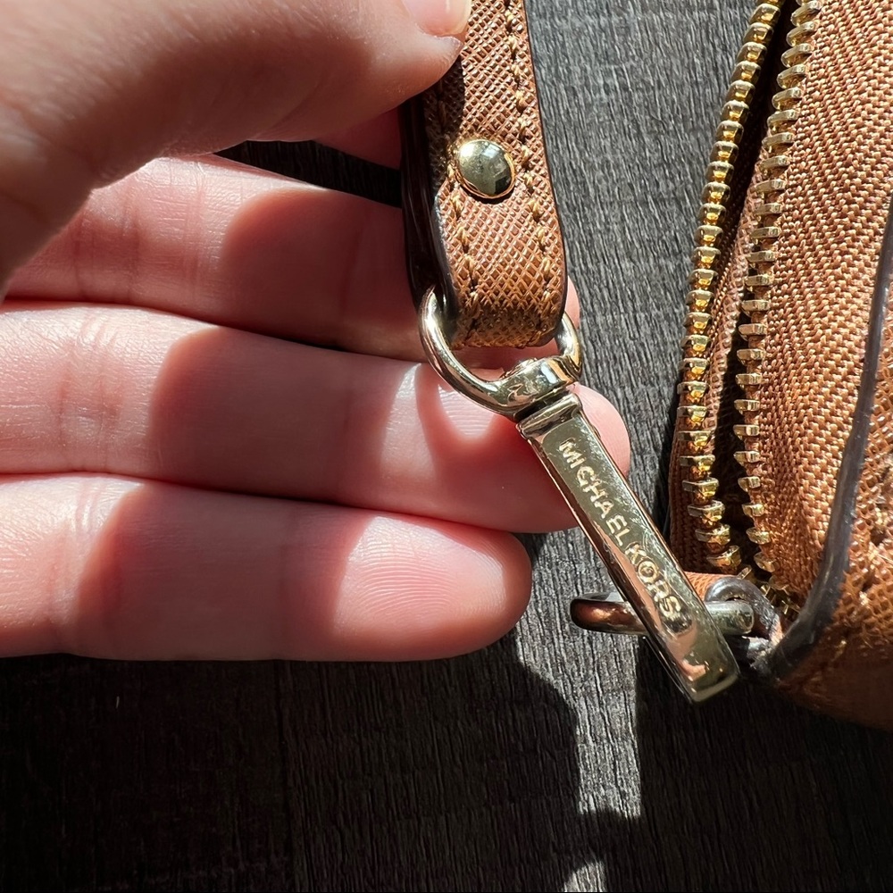 Michael Kors Wristlet - Picture 4 of 4